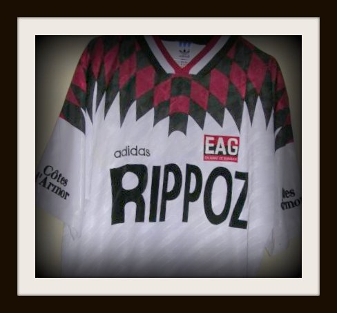 Guingamp, away, Adidas, EAG, RIPPOZ