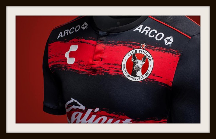 Los Xolos de Tijuana, Kit