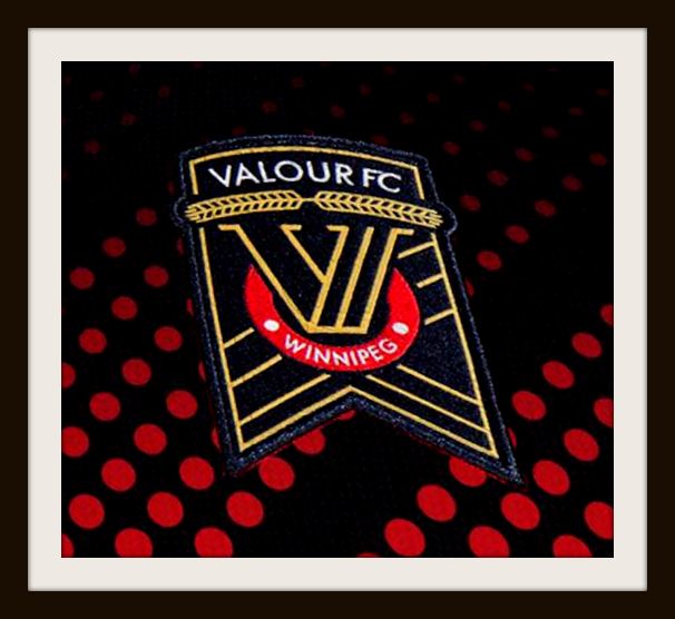 Valour, CPL, Crest, Winnipeg