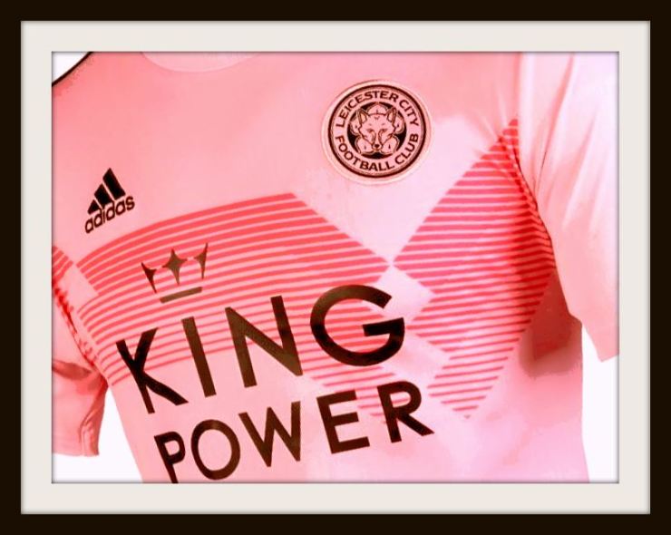 Leicester City, pink, away kit