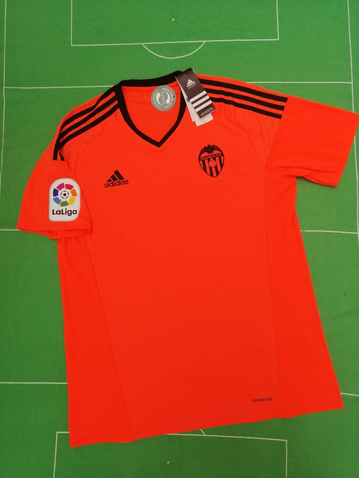 Valencia, 2016-17, 3rd, Kit, Adidas 