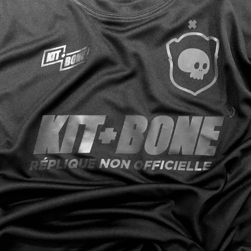 Black Friday: Kit & Bone Go Dark!