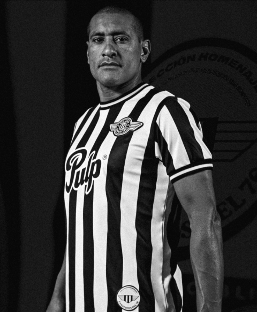 Club Libertad, Camiseta