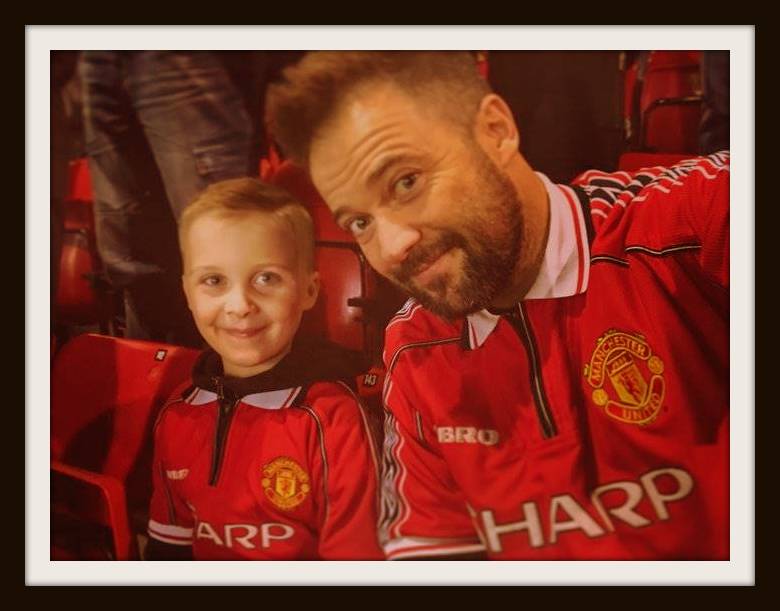 Manchester United, Umbro, 1999, kit, zip, Kitkingdom