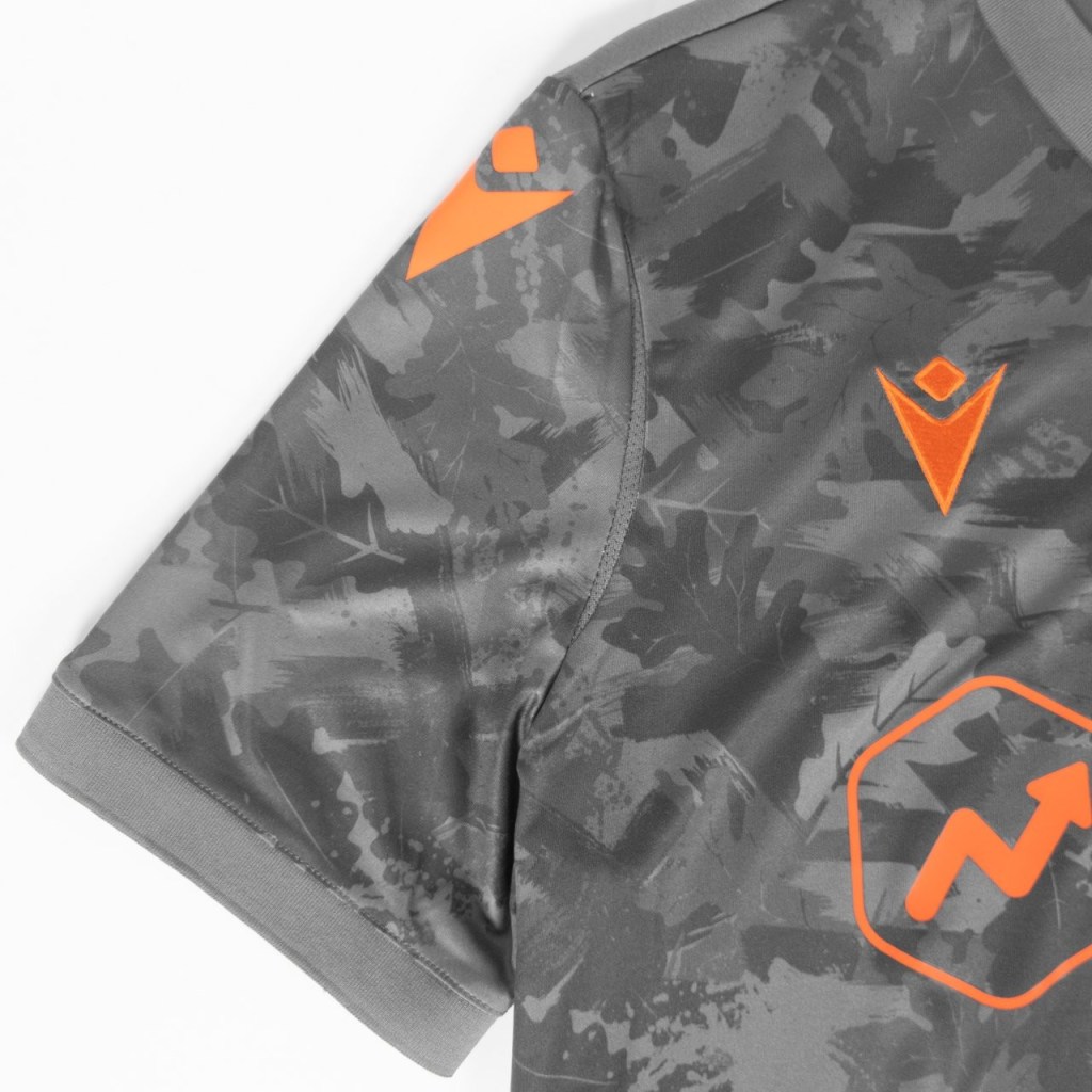 Nottingham Forest, Macron, 2020-21, 3rd kit