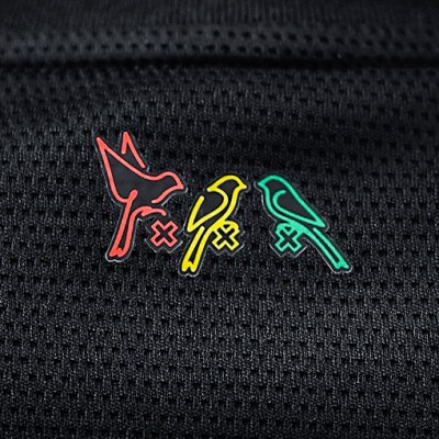 Kit of the Week #94: Three Little Birds . . . Pitched By My Neckline